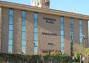 Torrance Physical Therapists Kimberly Kenyon, PT, DPT - CALIFORNIA REHABILITATION AND SPORTS THERAPY TORRANCE