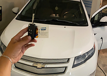 King Key Locksmith San Francisco - San Francisco, CA Locksmiths - Repair Process Image