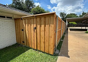 Dallas Fencing Contractors King of Kings Fence