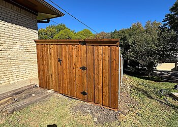 Dallas Fencing Contractors King of Kings Fence
