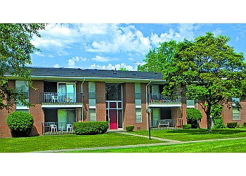Warren apartments for rent Kings Pointe 