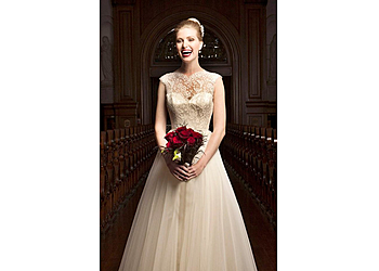 Santa Clara Makeup Artists Kiss & Makeup