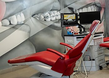 Pembroke Pines Orthodontists Kistama Naidu, DMD, MS - NAIDU ORTHODONTICS