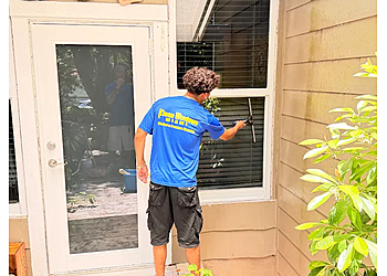 Klean Windows Miami - Miami Beach, FL Window Cleaners - On-Site Service Image