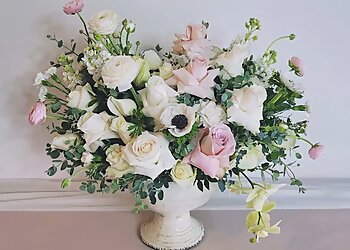 Chula Vista Florists Kolibri Flower Lab