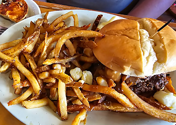 Kooky Canuck Memphis American Restaurants image 1
