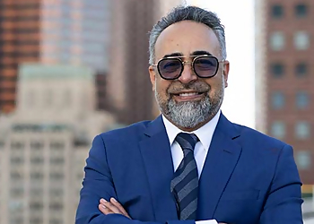 Kourosh Yousefzadeh, DDS - SMILE LA DOWNTOWN MODERN DENTISTRY Los Angeles Dentists Kourosh Yousefzadeh, DDS - SMILE LA DOWNTOWN MODERN DENTISTRY