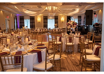 Kris Lavender - Atlanta, GA Wedding Planners - Dining Moments