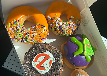 Krispy Kreme Doughnuts Huntsville Huntsville Donut Shops image 1