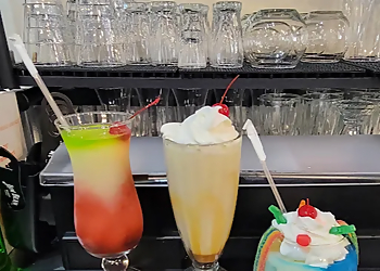 Krustaceans Seafood - Columbia, MO Seafood Restaurants - Service Highlights