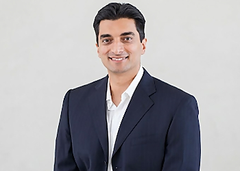 Kunal Thakkar, MD - Jacksonville, FL Ent Doctors - Doctor Portrait Image