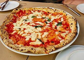L’Antica Pizzeria da Michele Los Angeles Pizza Places image 1