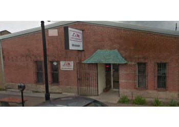 L & M Dry Cleaners and Alterations 