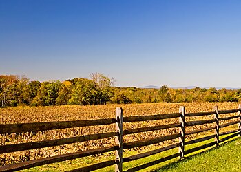 Little Rock Fencing Contractors L&R Fence Company