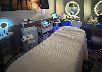 LUX MedSpa Miami Spas image 1