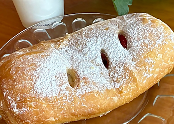 La Bou Bakery & Cafe Roseville Bakeries image 1