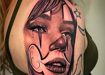 Alexandria Tattoo Shops La Casa de Tinta