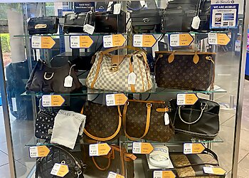 Tampa Pawn Shops La Familia Pawn and Jewelry