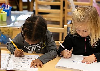 La Petite Academy on W. Sullivan Road - Aurora, IL Preschools - Kids Activity Image