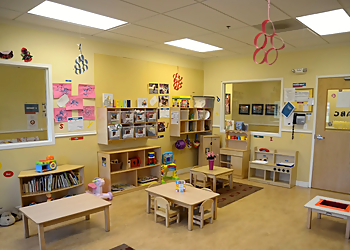 La Petite Academy on W. Sullivan Road - Aurora, IL Preschools - Interior Image