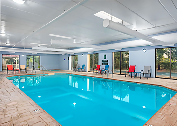 Clarksville Hotels La Quinta Inn & Suites by Wyndham Clarksville