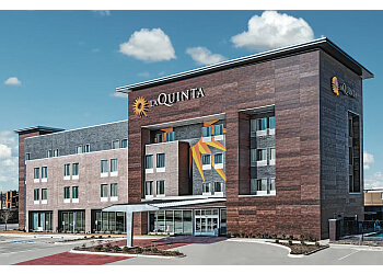 La Quinta Inn & Suites by Wyndham Dallas Grand Prairie North Grand Prairie Hotels