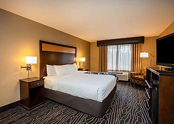Eugene Hotels La Quinta Inn & Suites by Wyndham Eugene