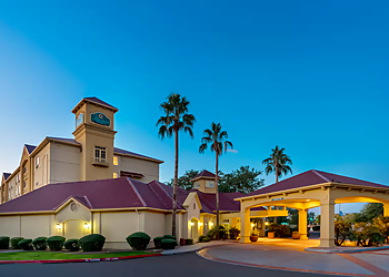 La Quinta Inn & Suites by Wyndham Phoenix West Peoria La Quinta Inn & Suites by Wyndham Phoenix West Peoria - Peoria, AZ Hotels - Hotel Exterior Image