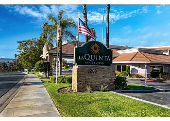 La Quinta Inn & Suites by Wyndham Pomona Pomona Hotels