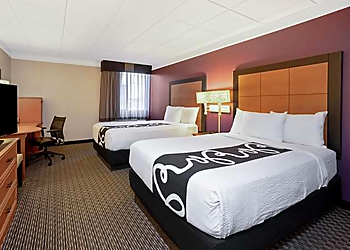 Tacoma Hotels La Quinta Inn & Suites by Wyndham Tacoma