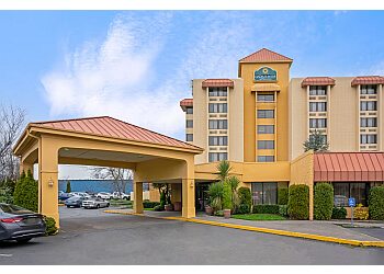 La Quinta Inn & Suites by Wyndham Tacoma