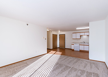 Fargo Apartments For Rent Lake Crest
