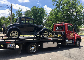 Tallahassee Towing Companies Lake Jackson Towing Wrecker & Accident Recovery Inc.