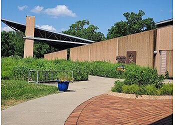 Kansas City Hiking Trails Lakeside Nature Center