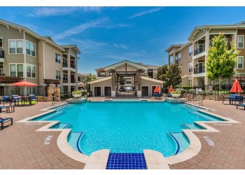 Lakewood Flats Apartments