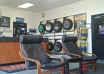 Austin Car Repair Shops Lamb's Tire & Automotive