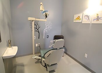 Corona Kids Dentists Lan Nguyen, DDS, MS - ALL SMILES ORTHODONTICS & CHILDREN'S DENTISTRY