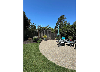 Berkeley Lawn Care Services Landscaping La Economica LLC.