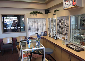 Santa Clarita Pediatric Optometrists Lara Umemoto, OD - SANTA CLARITA VISION CENTER