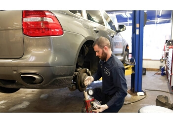 3 Best Car Repair Shops in Cleveland, OH - LarchmereImportsInc ClevelanD OH 2