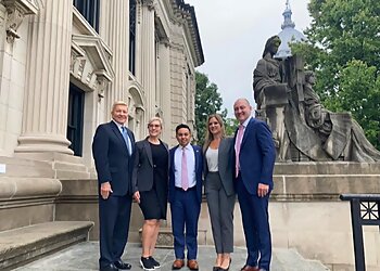 Chicago Employment Lawyers Larry Disparti - DISPARTI LAW GROUP