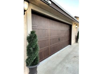 3 Best Garage Door Repair in Fresno, CA - LarryGarageDoorRepair Fresno CA 1