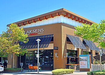 Oxnard Steak Houses Larsen’s Grill