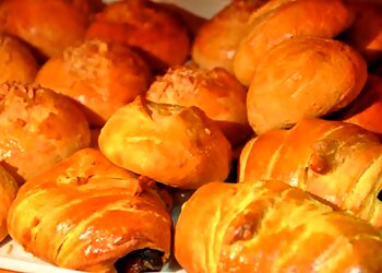 Las Américas Bakery Elizabeth Bakeries image 1