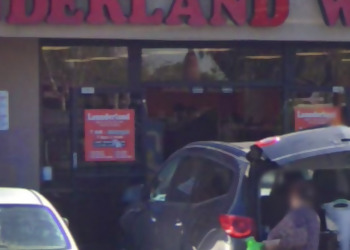 Phoenix Laundromats LaunderLand