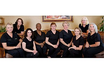 Durham Plastic Surgeon Laura A. Gunn, MD - GUNN PLASTIC SURGERY CENTER