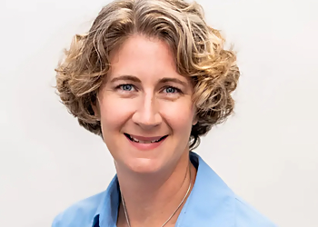Austin Physical Therapists Laura Chase, PT, DPT, Cert.MDT - TEXAS PHYSICAL THERAPY SPECIALISTS AUSTIN