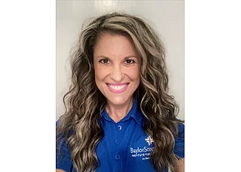 Laura Hoag, PT, OCS, COMT - BAYLOR SCOTT & WHITE INSTITUTE FOR REHABILITATION MESQUITE Laura Hoag, PT, OCS, COMT - BAYLOR SCOTT & WHITE INSTITUTE FOR REHABILITATION MESQUITE - Mesquite, TX Physical Therapists - Doctor Portrait Image