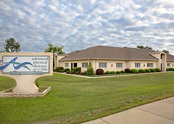 Fayetteville Physical Therapists Laura Schindler, PT, DPT, OCS, COMT - ADVANCED PHYSICAL THERAPY SOLUTIONS