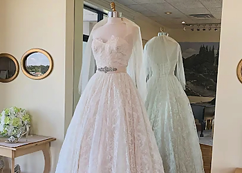 Olathe Bridal Shops Laura's Couture Collection